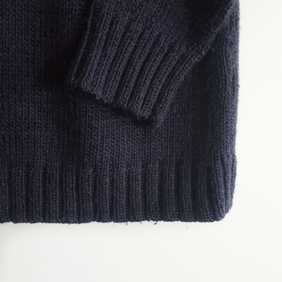 ▪︎American Eagle▪︎Winter Sweater - Picture 3 of 6